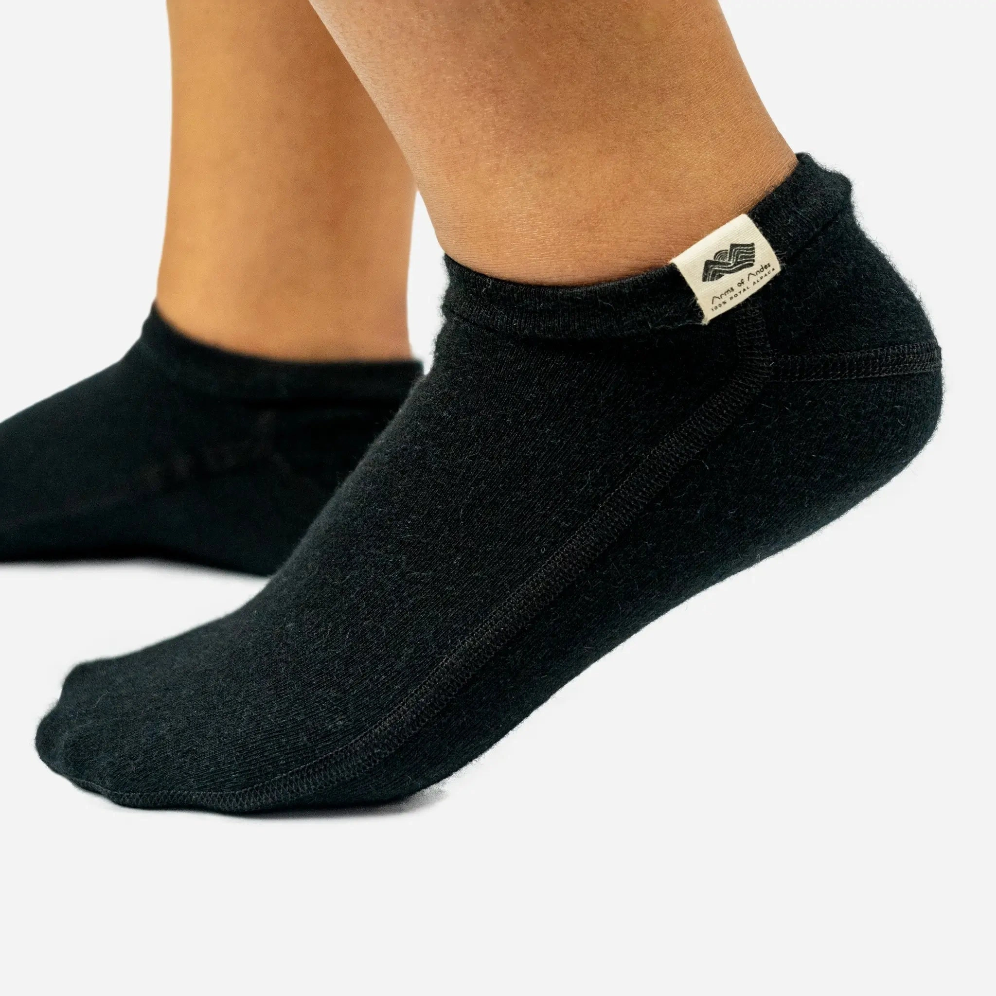 Cozy Alpaca Wool Socks: Lightweight Comfort for Everyone - 300 Pairs!